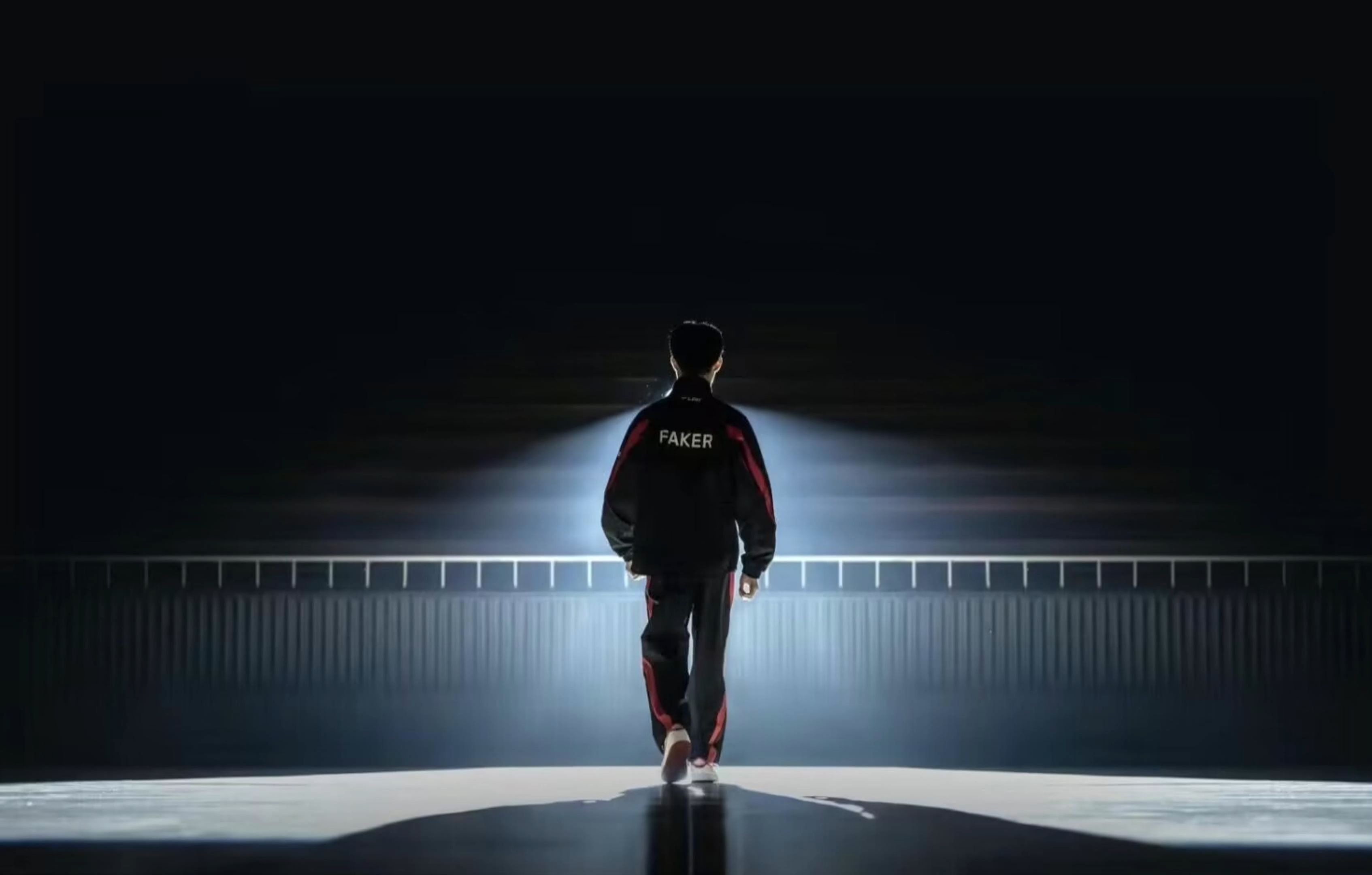 Deft：很羡慕Faker的3年合同 会好好表现提高出战亚运会的概率