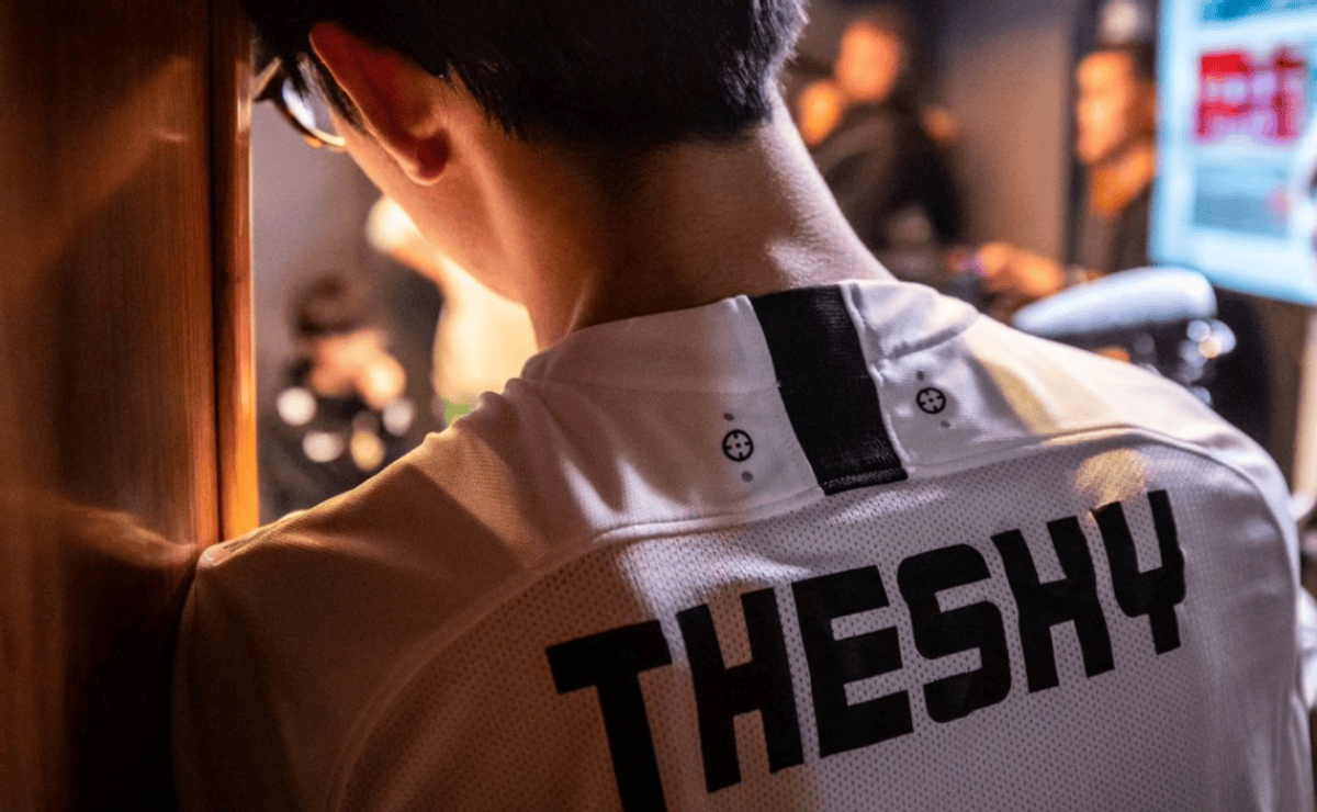 LPL今日首发名单：Tian野区交手Tarzan，JackeyLove下路对决Light